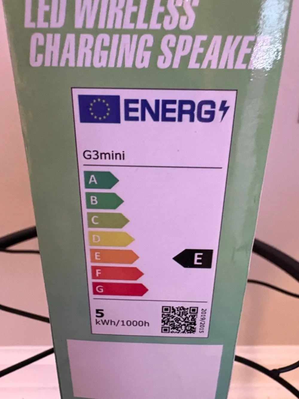 LED Wireless Charging Speaker G3mini - White with Rainbow LED